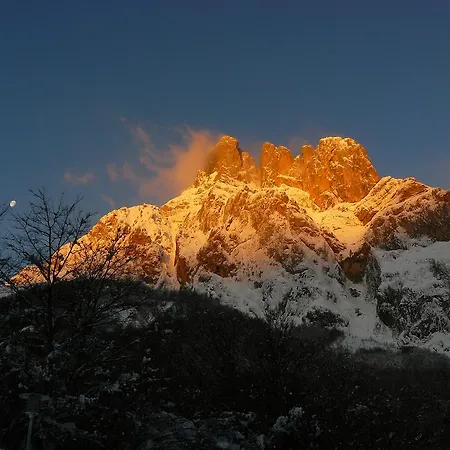 Hostel Turistico Briz Espinama