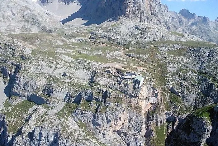 Turistico Briz Hostel Espinama