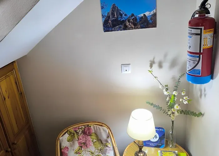 Turistico Briz Hostel Espinama