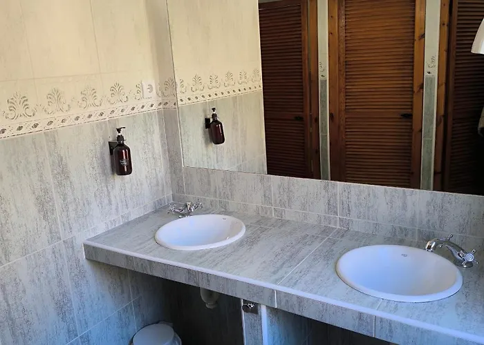 Hostel Turistico Briz