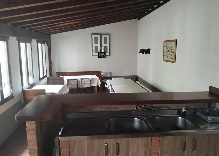 Hostel Turistico Briz