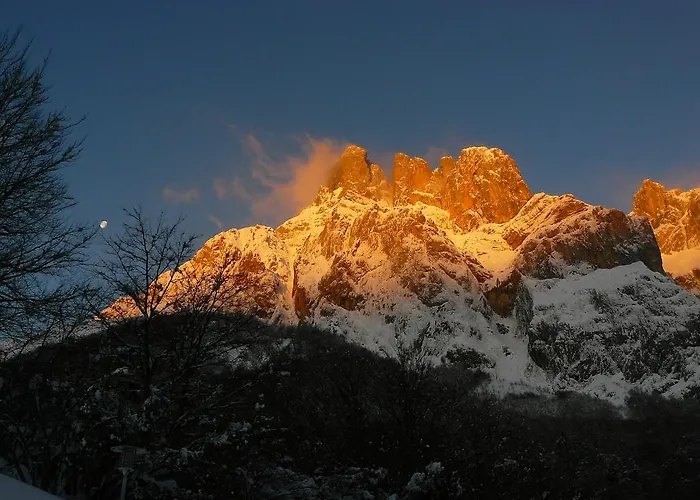 Hostel Turistico Briz Espinama