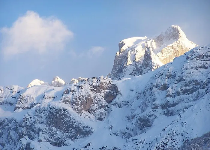 Hostel Turistico Briz *