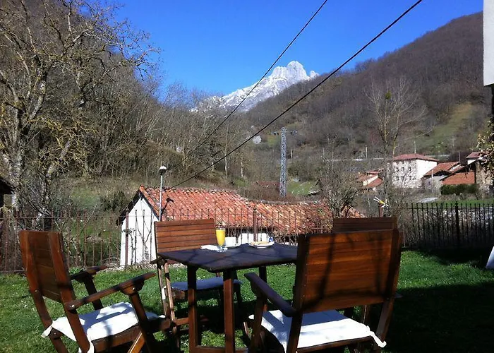 Hostel Turistico Briz